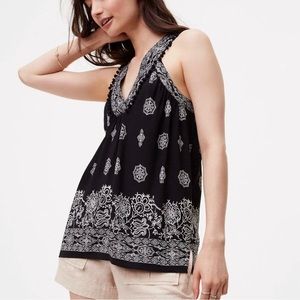 *NWOT* Ann Taylor LOFT | Black & White Printed Sleeveless Pom Pom-Trim Swing Top